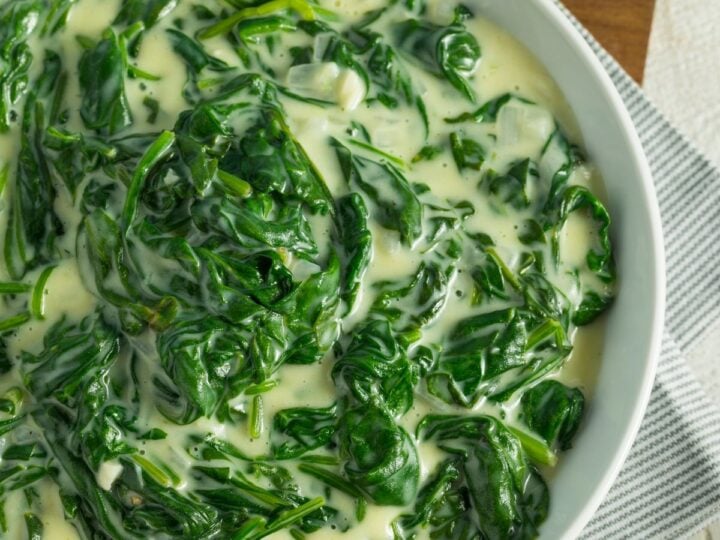 Creamed Spinach With Garlic - A Quaint Life