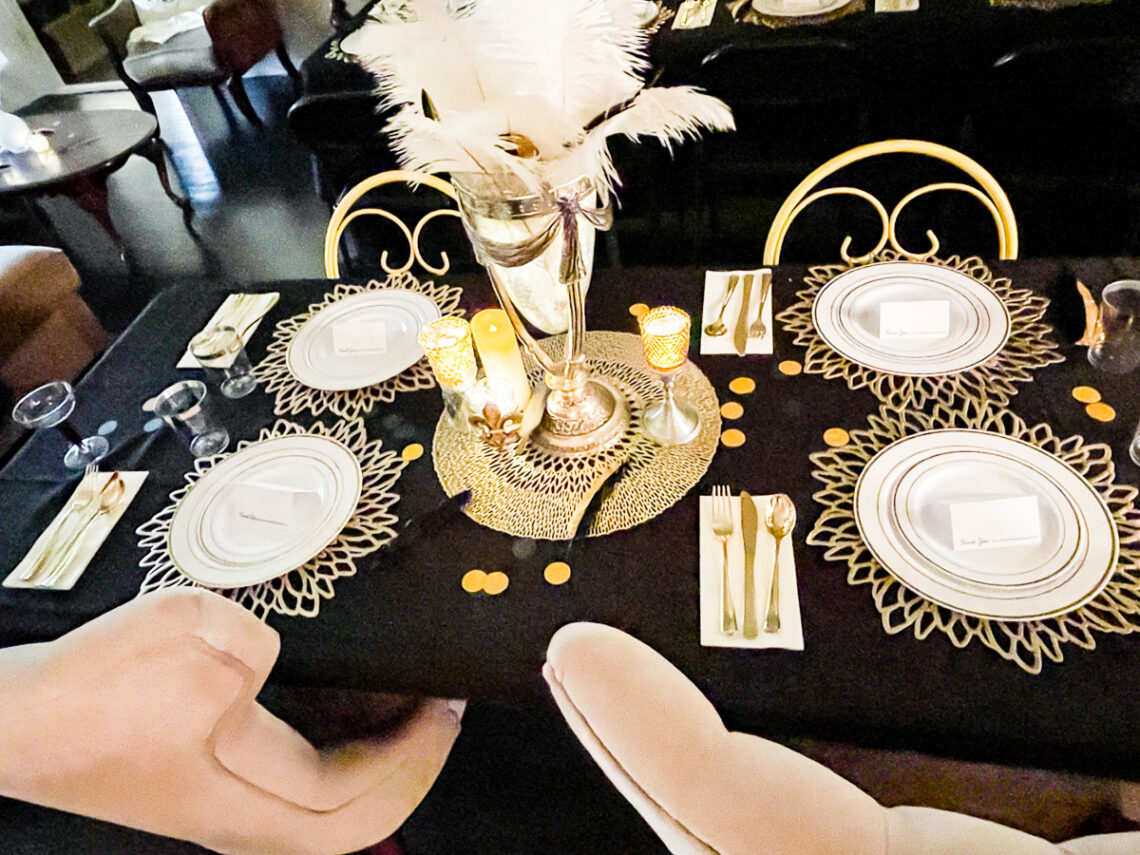 Best 10 Tips For Hosting a Stress-Free Thanksgiving - A Quaint Life