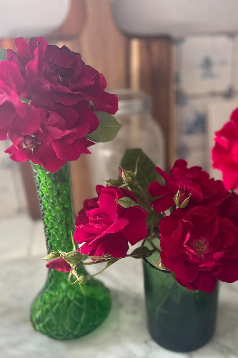 8 Simple Steps to Arrange Flowers Like a Pro