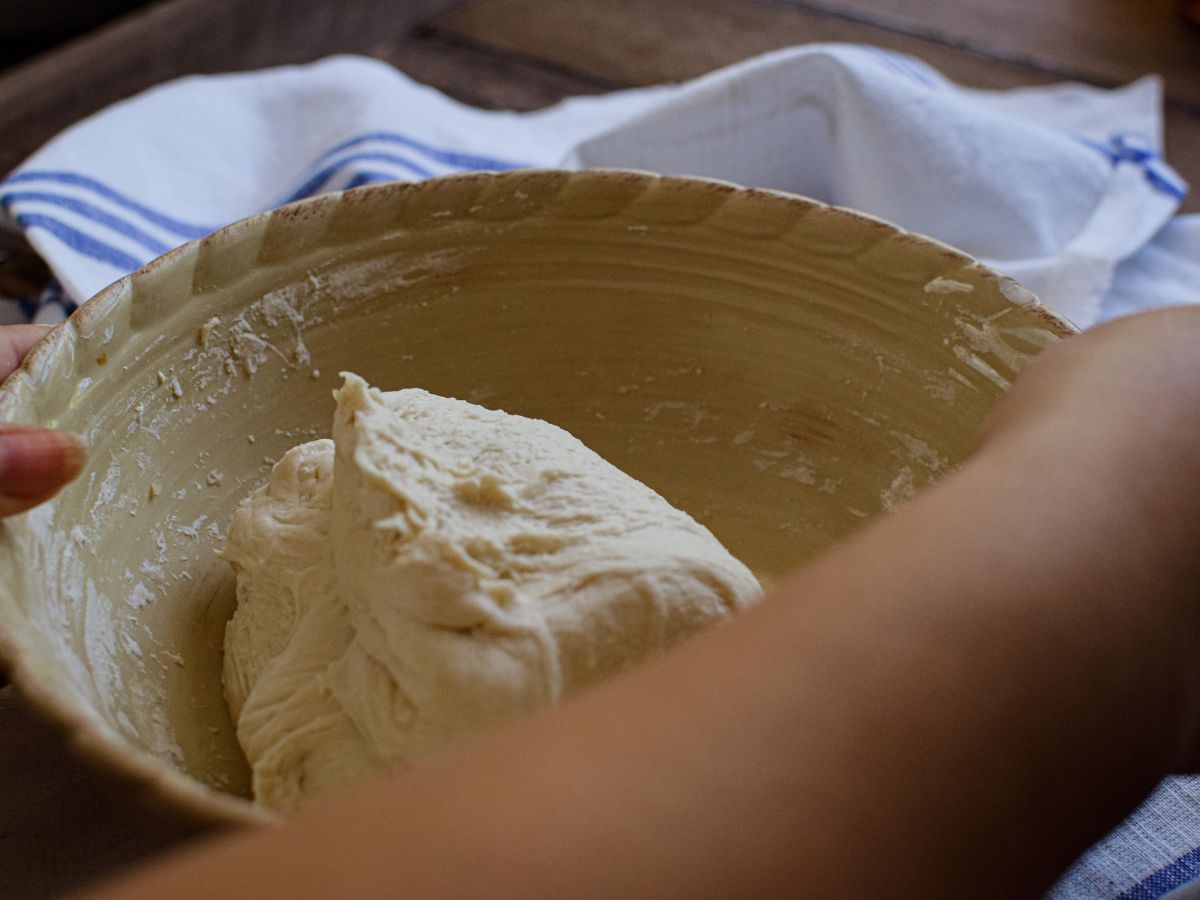 How To Stretch and Fold Sourdough (With Video) - A Quaint Life